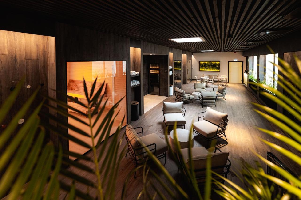 Meri Seaside & Hotel 3*