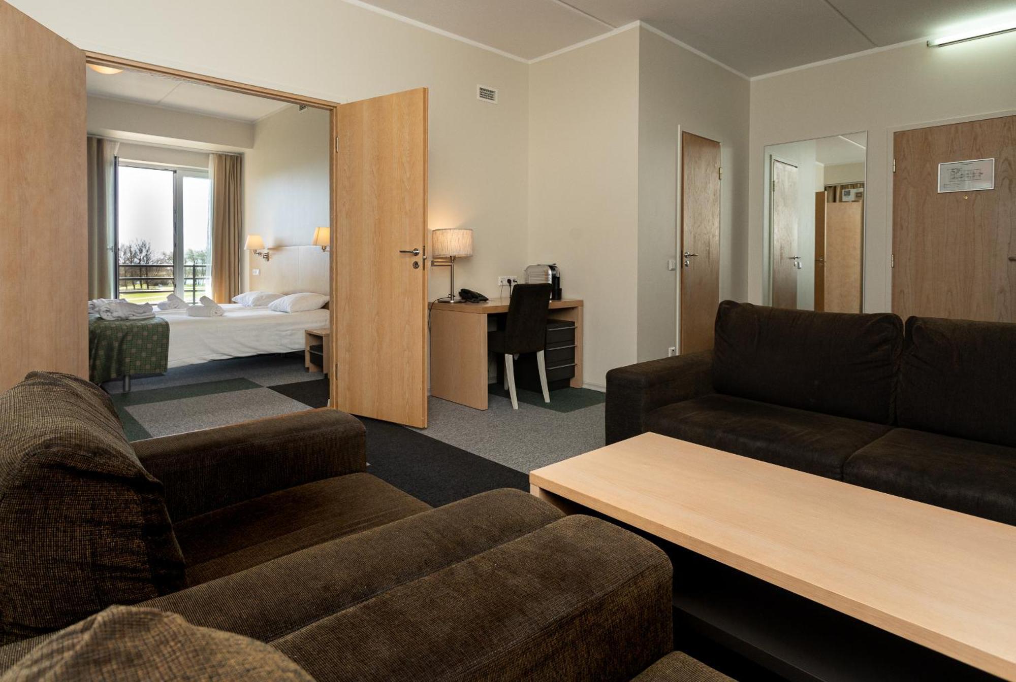 Meri Seaside & Hotell Kuressaare